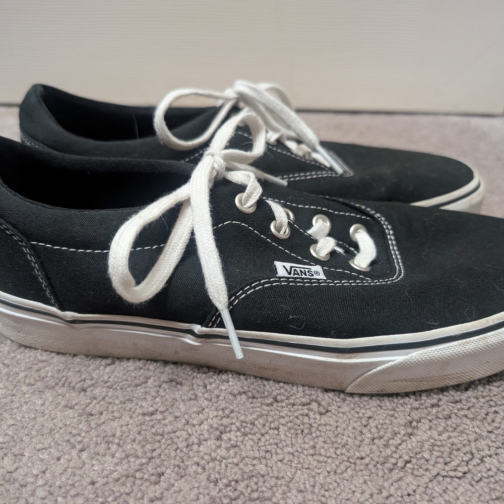 Vans Black Canvas Sneakers with Classic Comfort